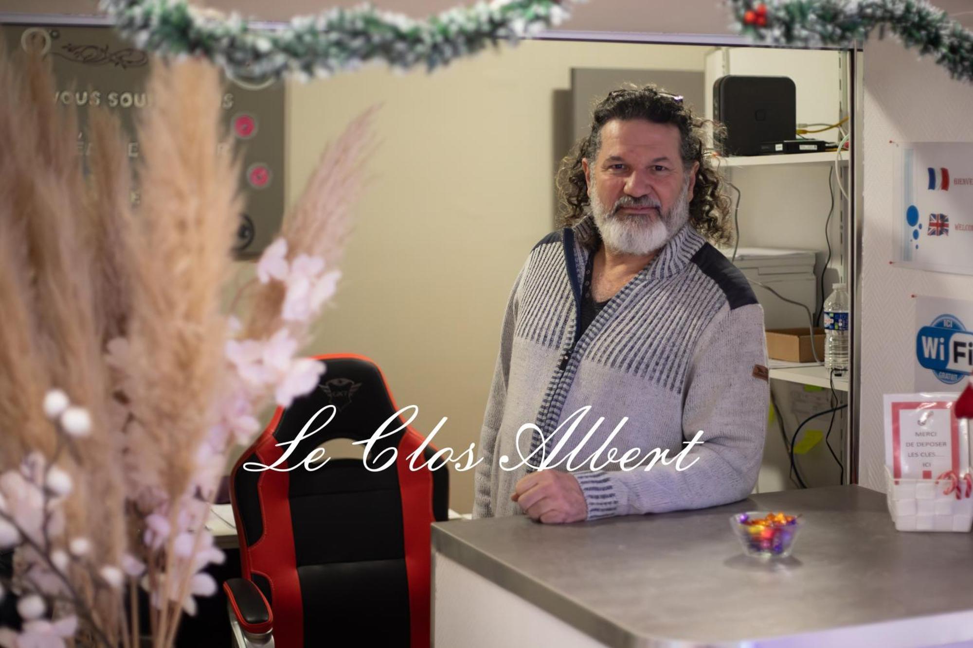 Le Clos Albert Loudun Eksteriør bilde