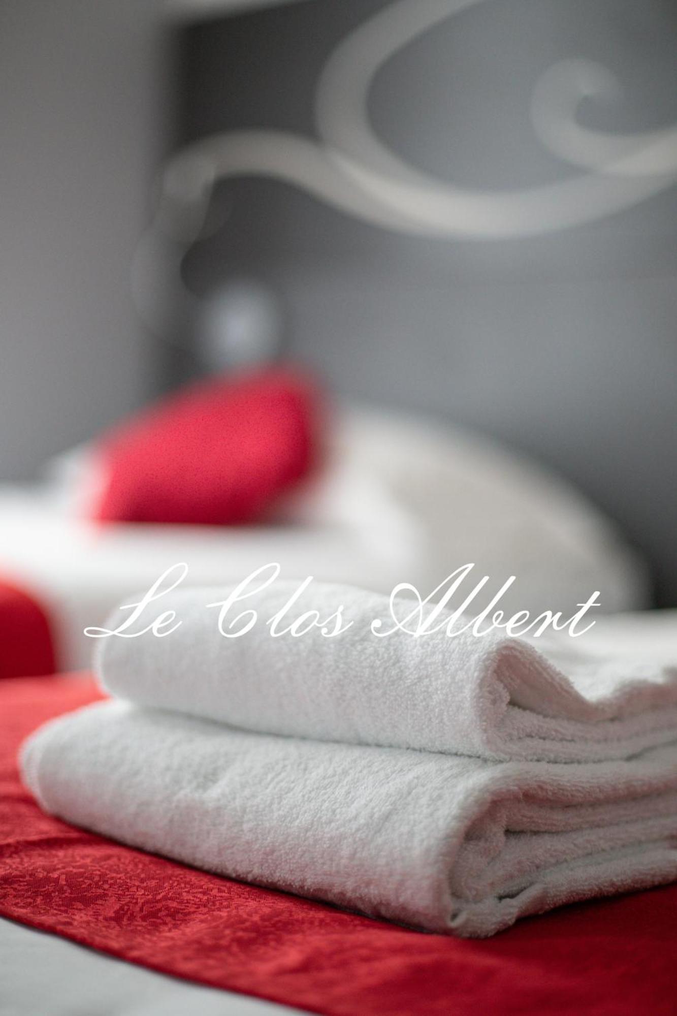 Le Clos Albert Loudun Eksteriør bilde