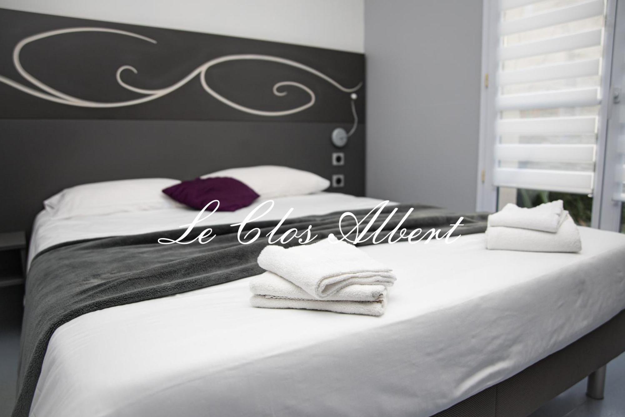 Le Clos Albert Loudun Eksteriør bilde