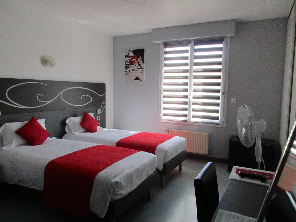 Le Clos Albert Loudun Eksteriør bilde
